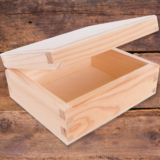 Shallow wooden shop box with lid